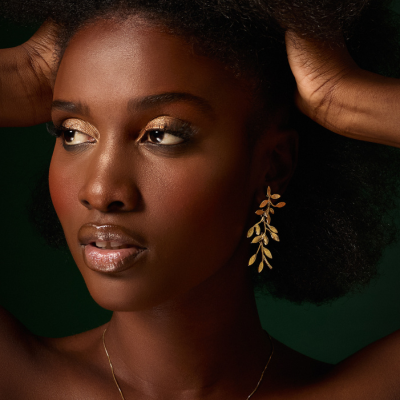 Brinco Banhado Ramo de Folhas Articulado