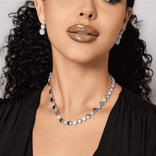 Cordão Ródio Branco com Bolas Alternadas Lisas e com Zircônia