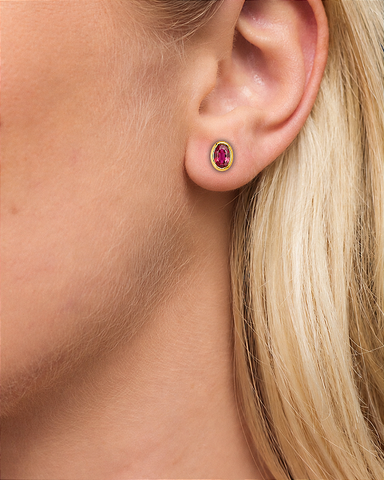 Brinco Oval Zircônia Rosa Pink
