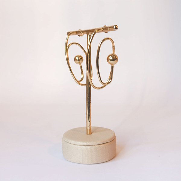 BRINCO VOLTAS COM ESFERA DOURADO