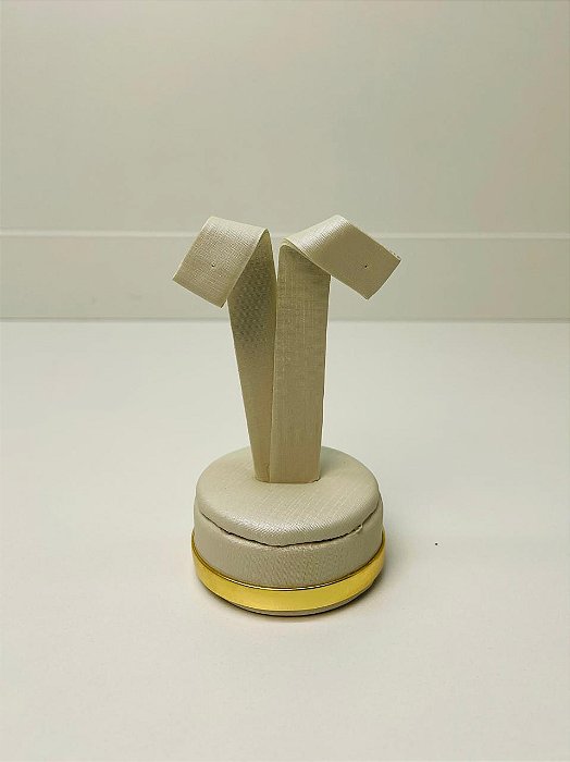 EXPOSITOR PALMEIRA PARA BRINCO OFF WHITE REDONDO COM FRISO