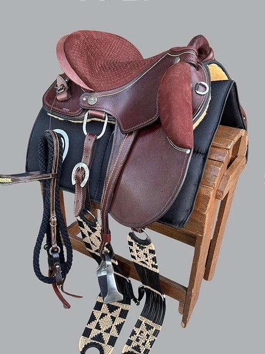 Sela Australiana Nova Extreme Mangalarga - Cor Pinhão - Nobuck