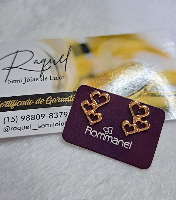 Brinco três corações folheado a ouro 18 k