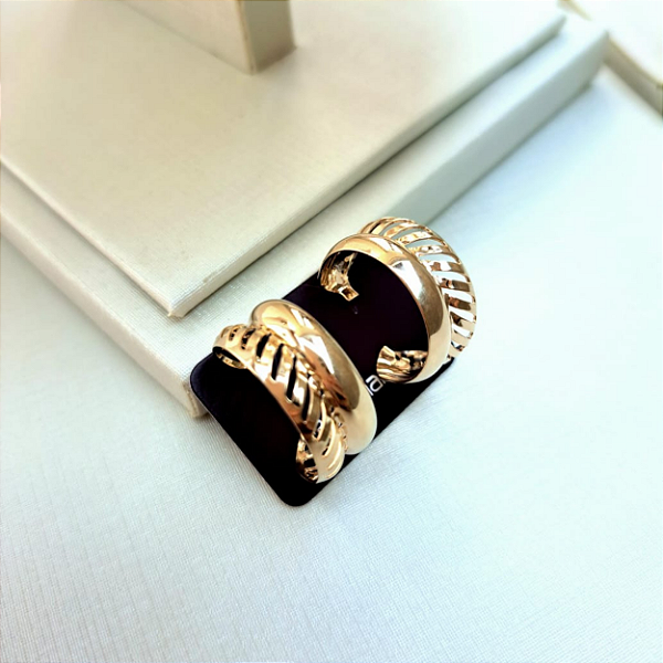 Brinco Rommanel Meia Argola Duplo Folheado a Ouro 18k