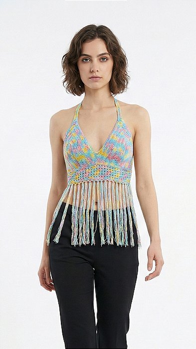 Cropped de Crochê, Modelo com Franjas Alongadas na Barra!