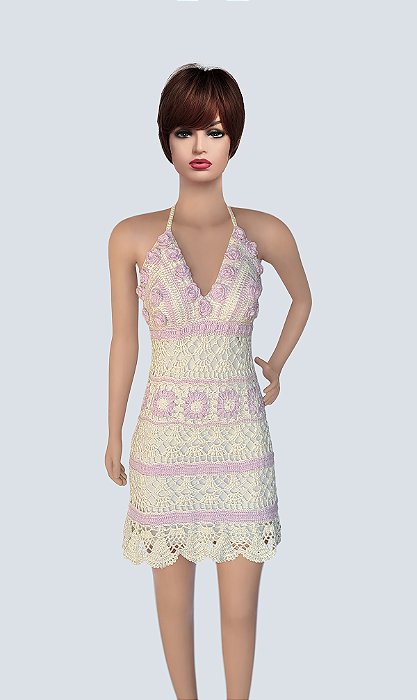 Vestido De Crochê, Modelo Frente Única, Off White Com Detalhes Lavanda!