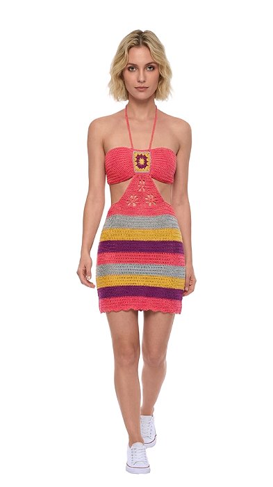Vestido de Crochê Coral com Listras Coloridas!