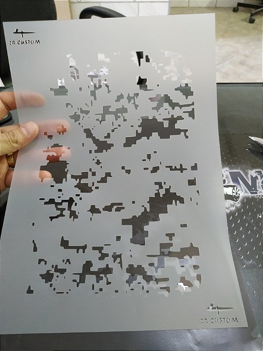 Stencil Camuflado Digital