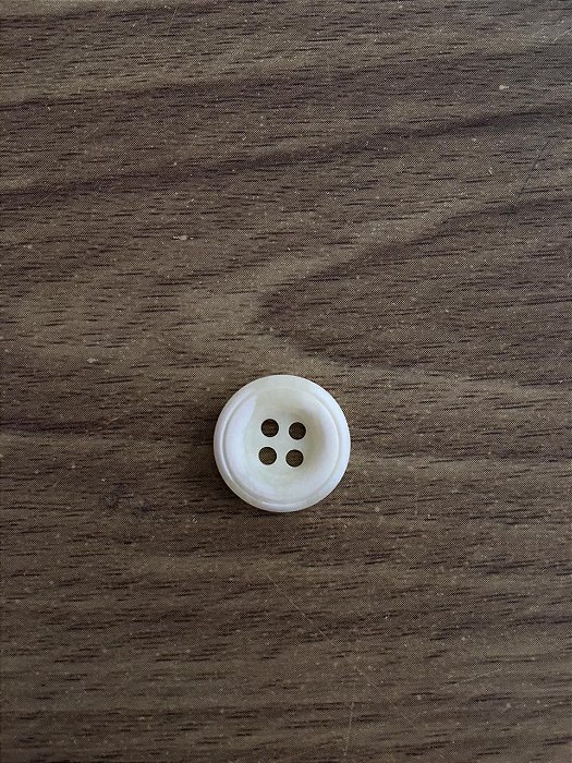 Botão Branco 4 Furos - 4