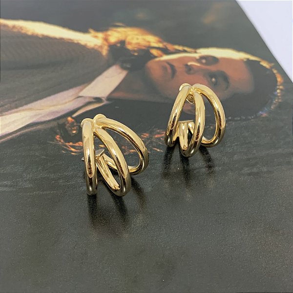 Argola de Tubo 3 Fios Folheada a Ouro