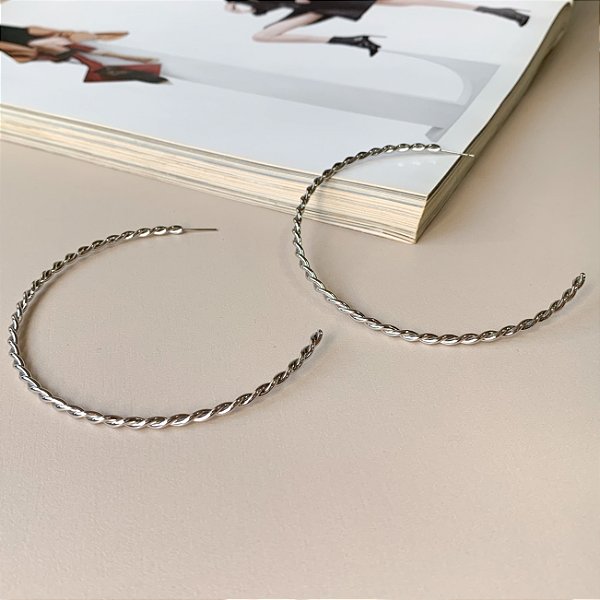 Argola Twisted Maxi em Aço Inox