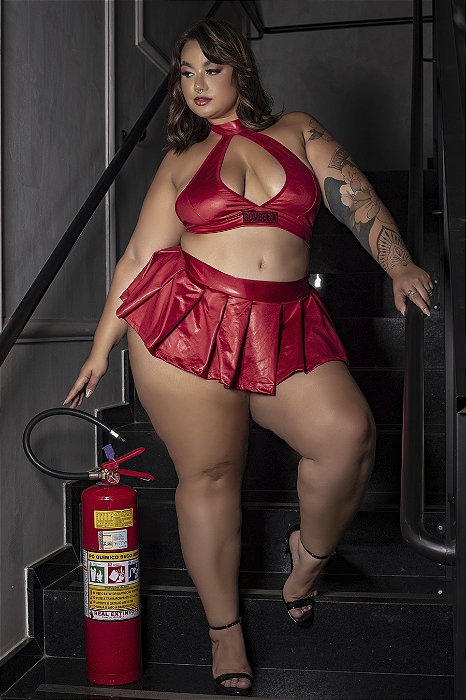Ref.: 03084 FANTASIA EROTICA PLUS SIZE DE BOMBEIRA COM CALCINHA PROVOCATIVA
