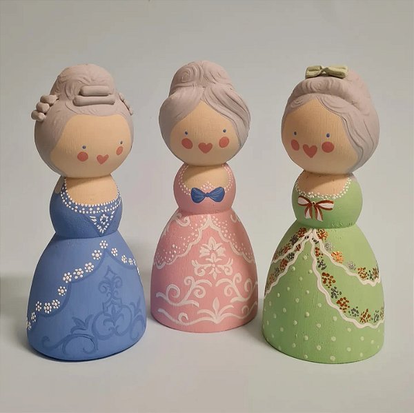 Trio de Marias Antoniêtas