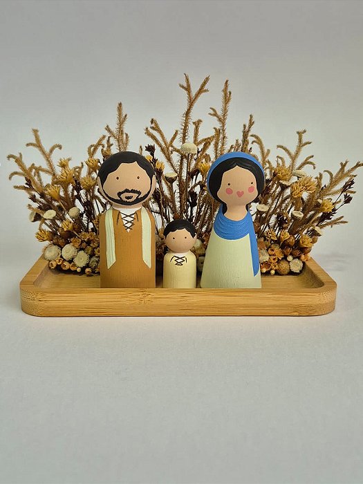 BANDEJA EM BAMBU + FLORES SECAS + SAGRADA FAMÍLIA 02