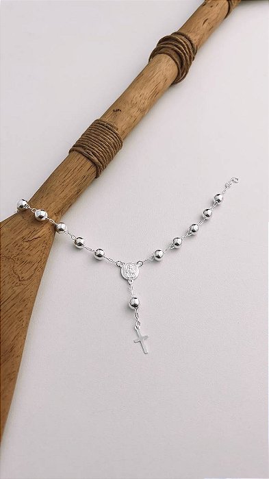 PULSEIRA EM PRATA925 BRANCA ESTILO TERÇO COM PINGENTES DE CRUZ E MEDALHA