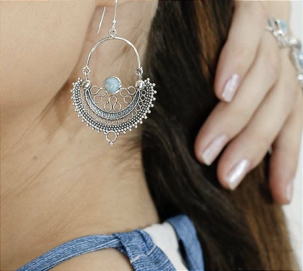 Brinco em Prata925 - Gancho de Larimar com Bordas Trabalhadas