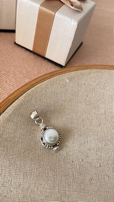 PINGENTE EM PRATA925 BOHO ENVELHECIDO COM PÉROLA BARROCA