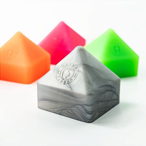 Automassageador Portátil Triangular Orthopauher – Alívio Miofascial e Relaxamento