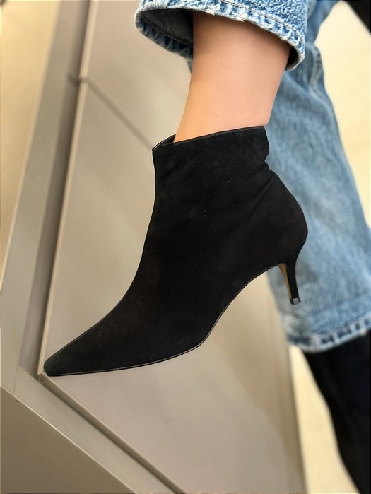 Bota Anzetutto Bella