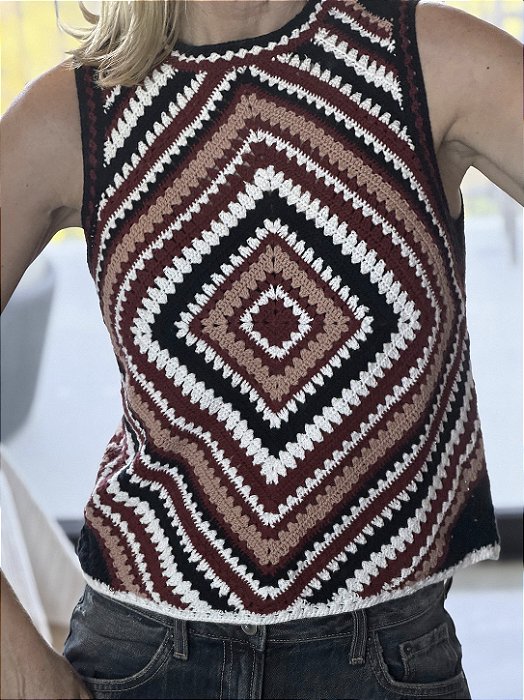 BAZAR - Blusa de crochê Mango