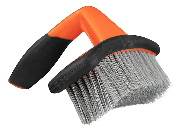 ESCOVA PARA LIMPEZA DE PNEUS CURVA - KERS