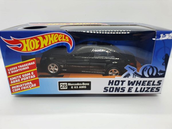 Miniatura Mercedes-Benz E 63 AMG Preta - Hot Wheels - Escala 1/32 C/ Luz e Som