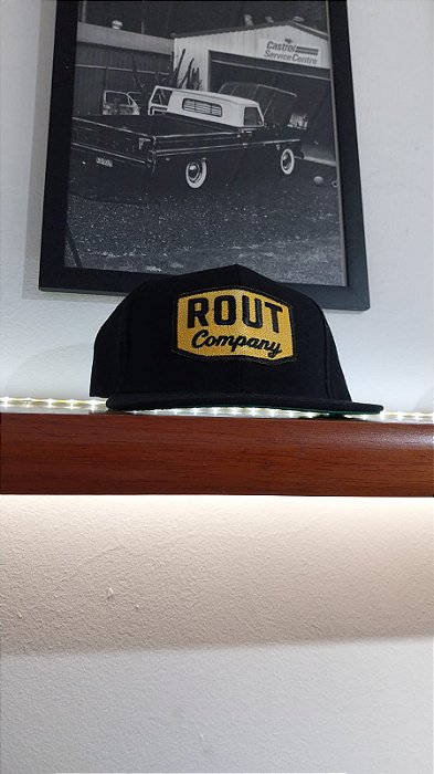 Snapback 90s Yellow Rout Company