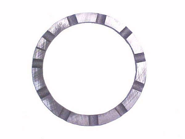 Anel Espacador/Rolamento Pinhao 6,74MM Mercedes OF-1318/15/1214/18/1414/18/1614/18/OM-36 (3223530251)