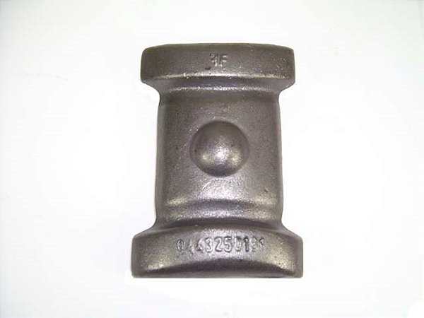 Calco Grampo Mola Traseiro Grampo Redondo Mercedes 1113/1313 (0443250131)