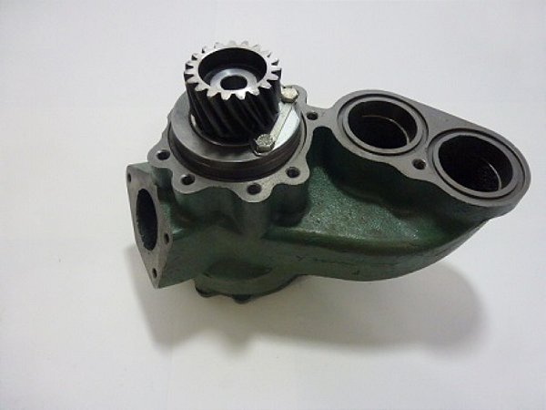 Bomba D'Agua Lateral Volvo NL10/NL12/EDC (8121802)