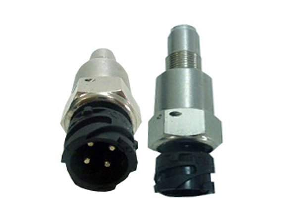 Sensor Veloc.Indutivo 4 Pinos Redondo Mercedes ACCELO 915C/710/LO712 (0025403517)