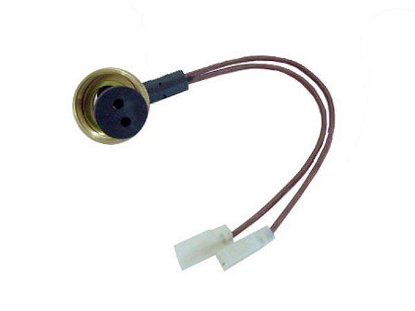 Tomada Cachimbo Maior Latao C/ Rabicho Mercedes TODOS (0005400281)