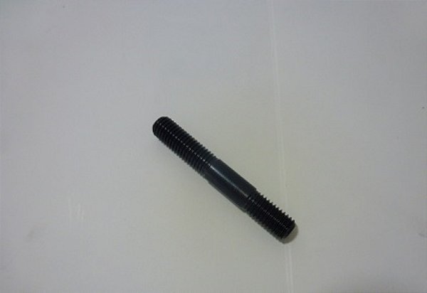 KIT Prisioneiro Carcaca Motor 10X70MM x1,5MM Para Sca SERIE 4 (800617)