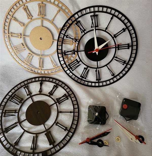 Kit Relógio Colonial em MDF - Diâmetro 26,5cm -  Acompanha mecanismo com ponteiro Flecha Branco ou preto -