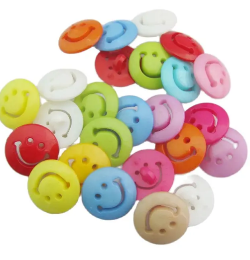 Botão com pé - Sorriso - 15mm -  Pacote com 10 unidades aleatórias
