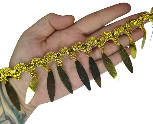 Passamanaria (Galão) Dourada com lantejoula oval - 60mm - REF: 125- (Venda por metro)