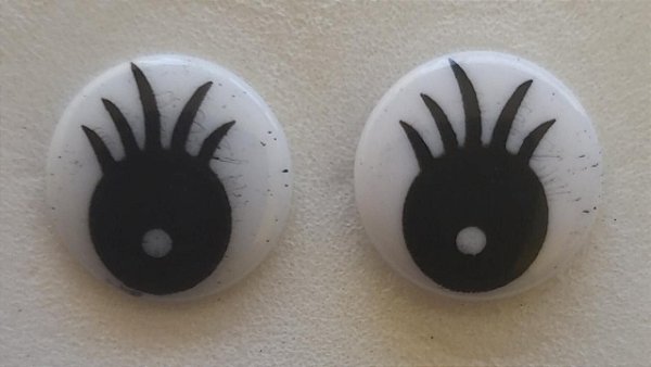 Olho Redondo Branco c/ Pupilas e Cílios - 12 mm - Pacote com 5 pares e travas