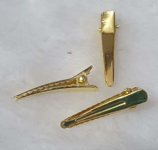 Presilha, Bico de Jacaré, Bico de Pato, Prendedor - Material: Metal dourado - 33 mm