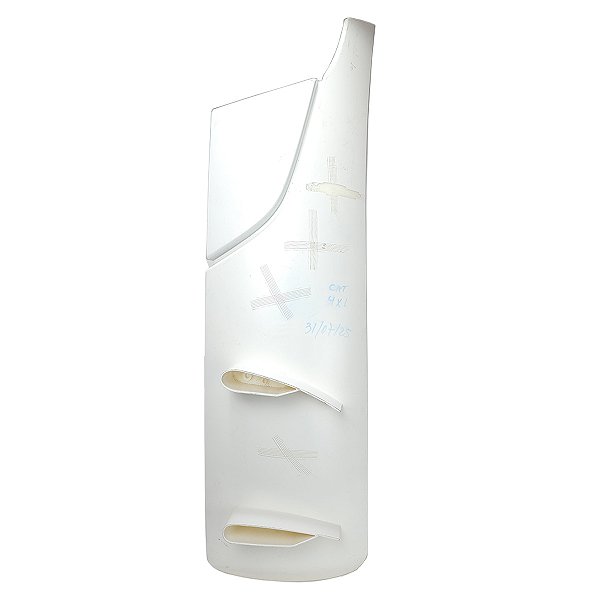 Capa Defletor Coluna Externa Esquerda Volvo VM - 21849884