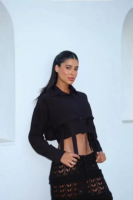 CAMISA CROPPED MIA PRETO