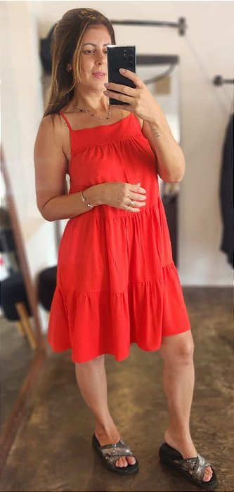 Vestido curto camadas c alça regulavel vermelho