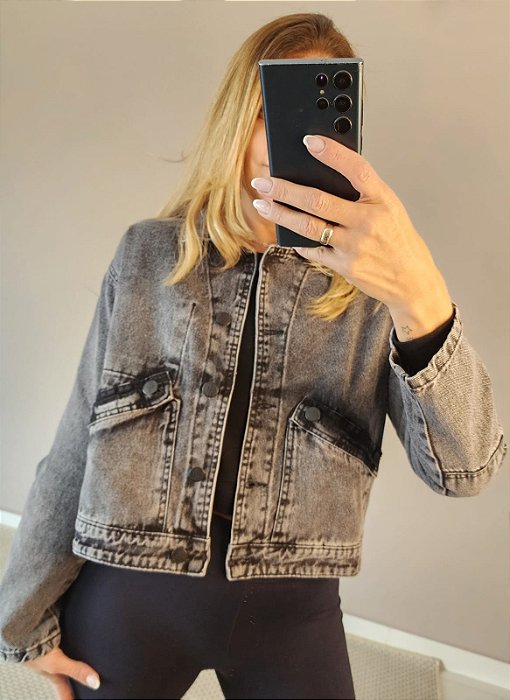 Jaqueta cropped black