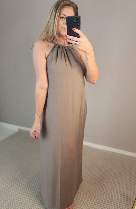 Vestido longo com decote nas costas marrom claro