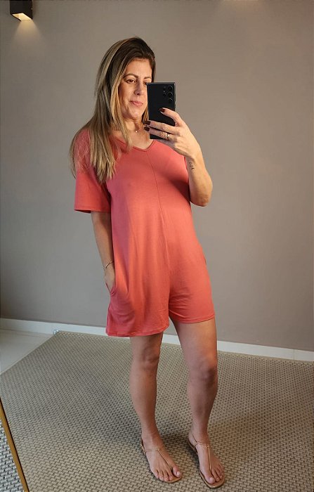 Macacão curto viscolycra goiaba