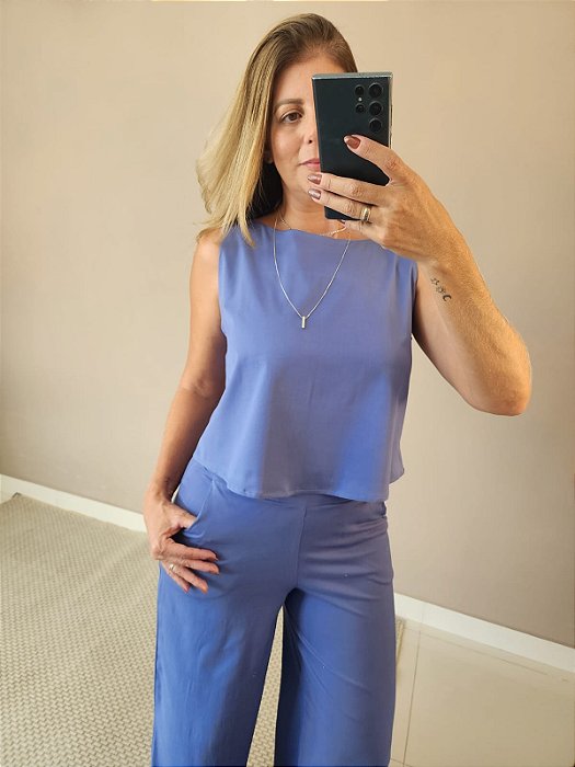 Regata viscose com elastano na cor azul claro