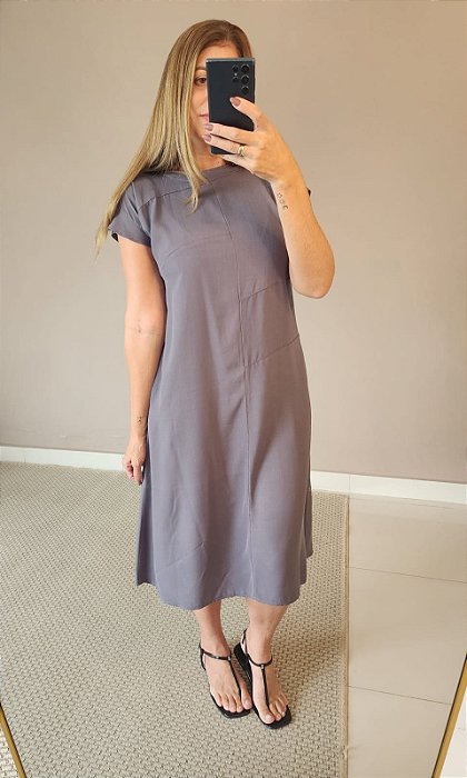 Vestido Midi com recortes no viscolinho cinza