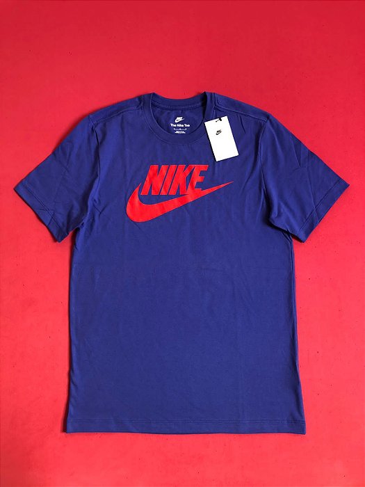 Camiseta Nike Sportswear Roxa Masculina