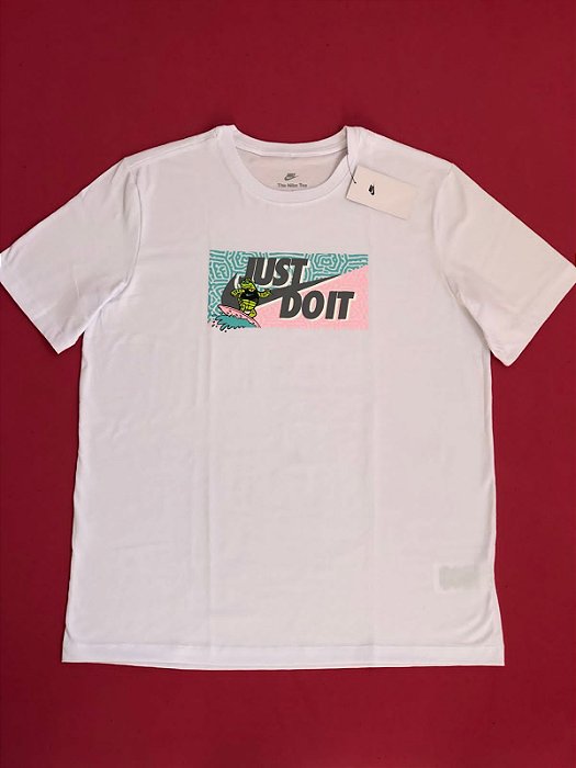 Camiseta Nike Sporstwear Surf Branca Masculina