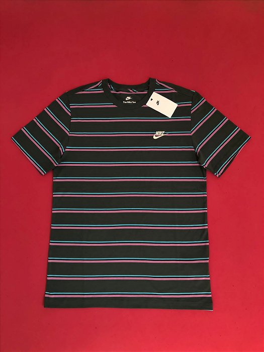 Camiseta Nike Sporstwear Listrada Club Masculina