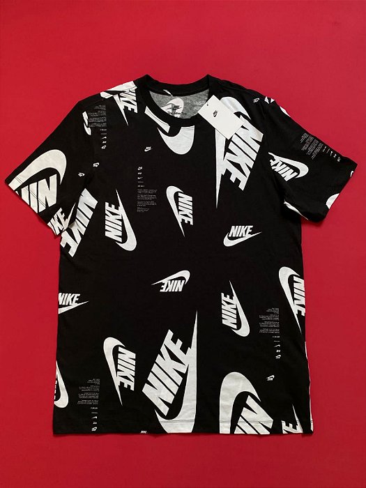 Camiseta Nike Sportswear Preta Masculina